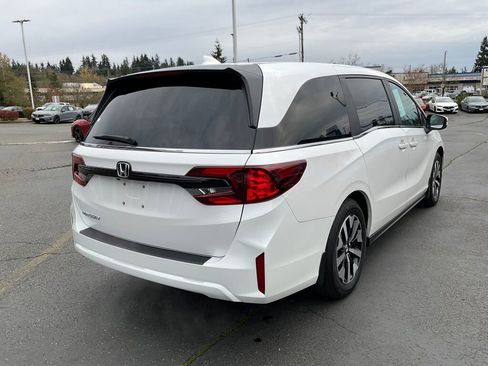 Used 2025 Honda Odyssey EX-L image 8