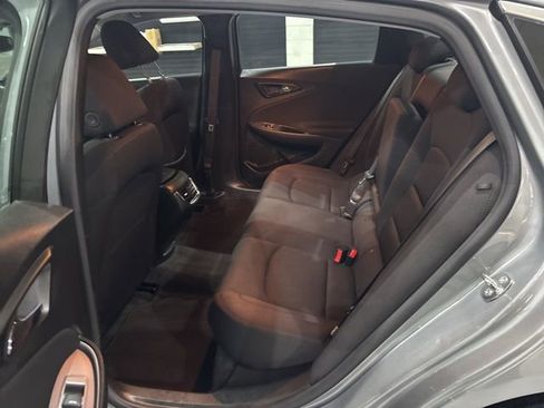 Used 2024 Chevrolet Malibu LT image 16