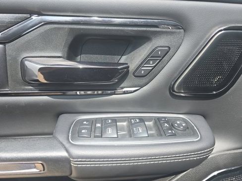 Used 2024 RAM 1500 Limited AWD/4WD image 21