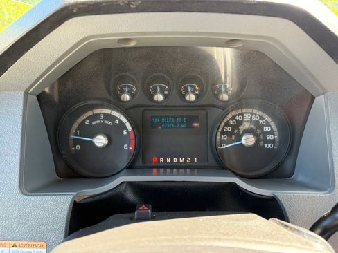 Used 2017 Ford F650 2WD Crew Cab Super Duty image 31