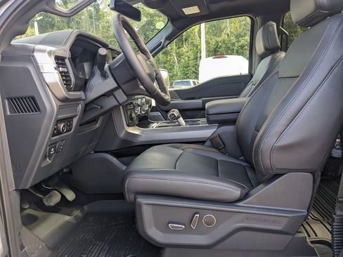 New 2025 Ford F150 Lariat w/ Equipment Group 502A High image 14