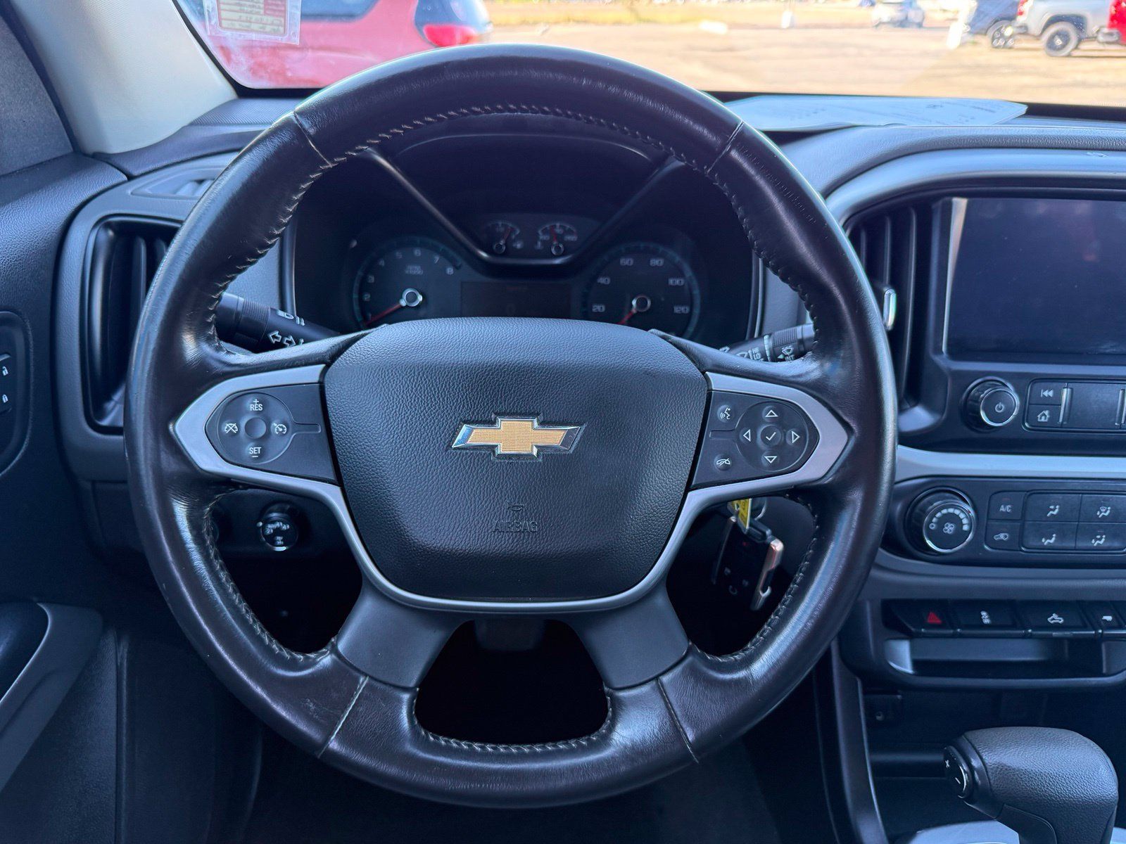Used 2020 Chevrolet Colorado LT AWD/4WD image 14