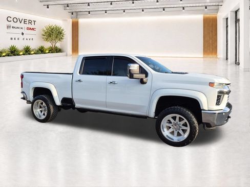 Used 2020 Chevrolet Silverado 2500 LTZ w/ LTZ Plus Package AWD/4WD image 16
