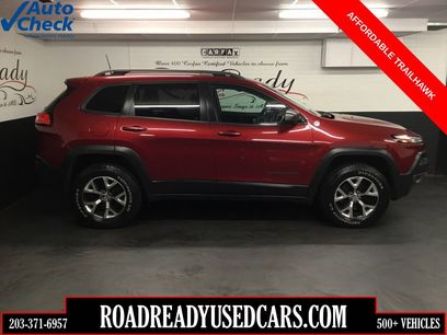Used 2016 Jeep Cherokee Trailhawk w/ Comfort/Convenience Group