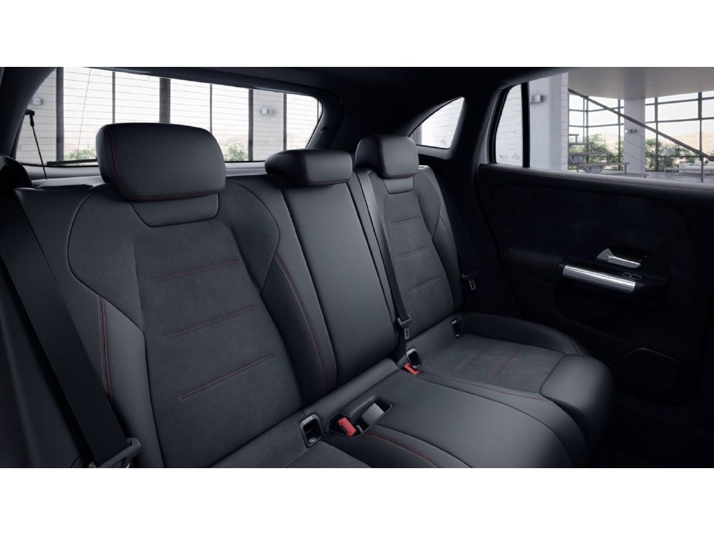 Certified 2022 Mercedes-Benz GLA 35 AMG 4MATIC image 5