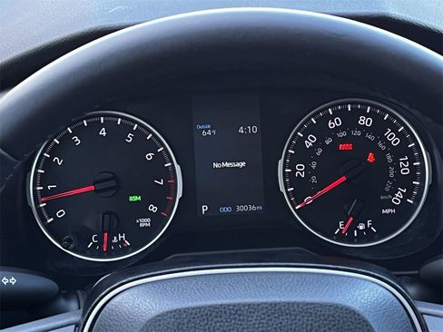 Used 2021 Toyota RAV4 XLE Premium image 13