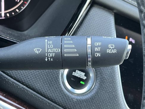 Used 2017 Cadillac XT5 Luxury w/ Driver Awareness Package FWD image 44