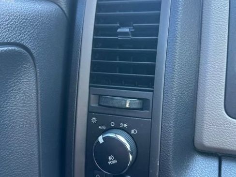 Used 2012 RAM 1500 Express w/ ST Popular Equipment Group AWD/4WD image 15