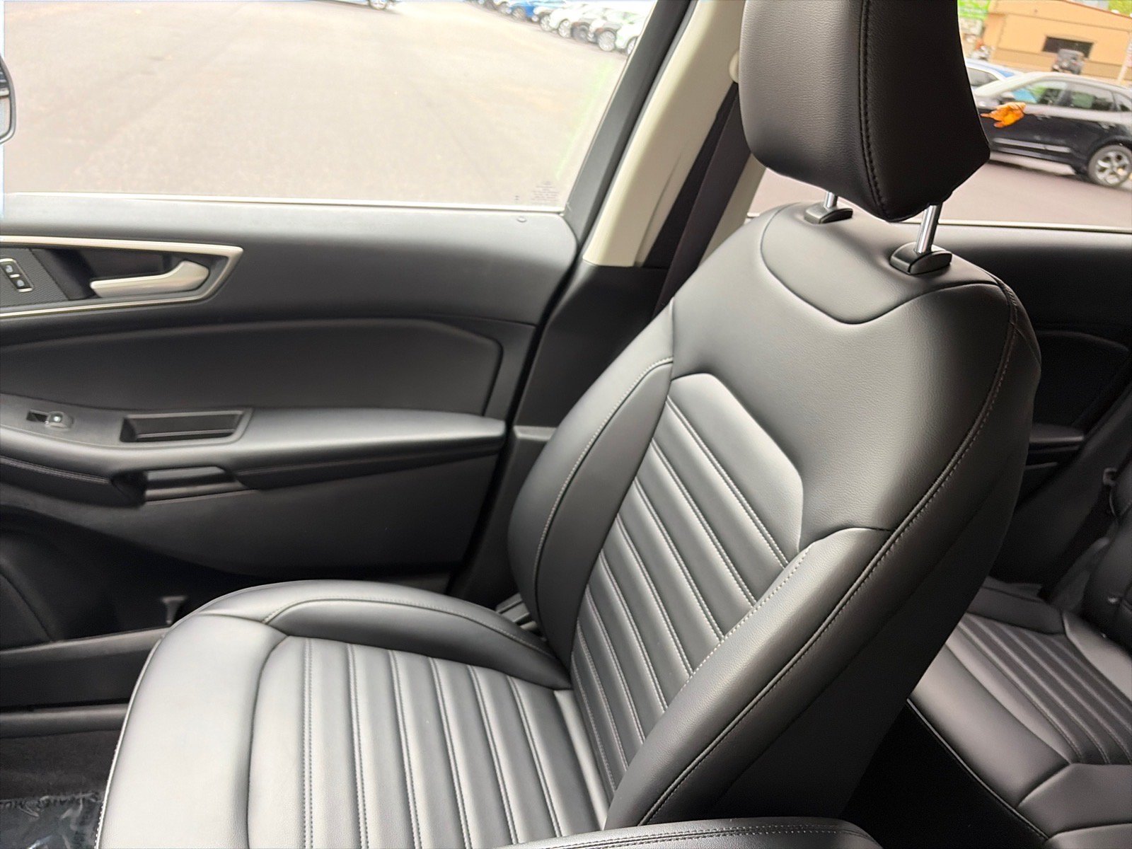 Used 2024 Ford Edge SEL w/ Convenience Package AWD/4WD image 17