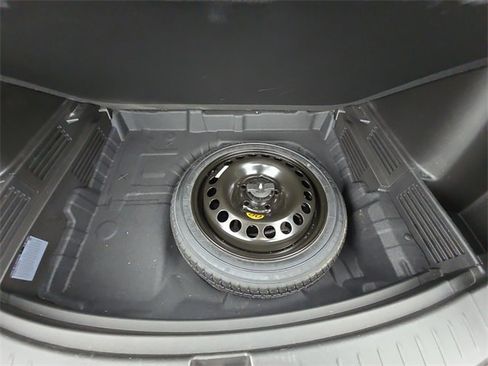 Used 2023 Chevrolet TrailBlazer LT w/ Convenience Package image 21