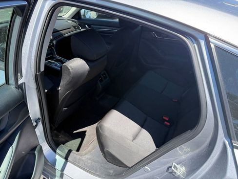 Used 2018 Honda Accord EX image 6