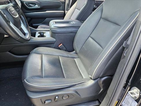Used 2024 GMC Yukon SLT w/ SLT Luxury Package RWD image 14