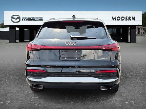 Used 2025 Audi Q5 Premium Plus AWD/4WD image 4
