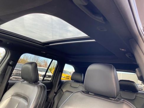 Used 2024 Jeep Grand Cherokee Limited 4xe image 16