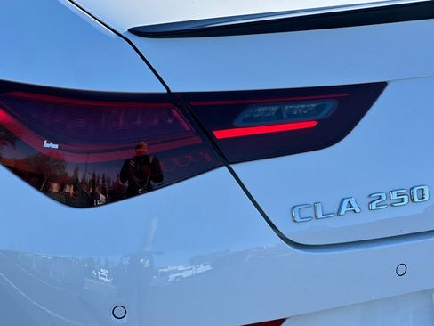 Used 2025 Mercedes-Benz CLA 250 4MATIC image 13