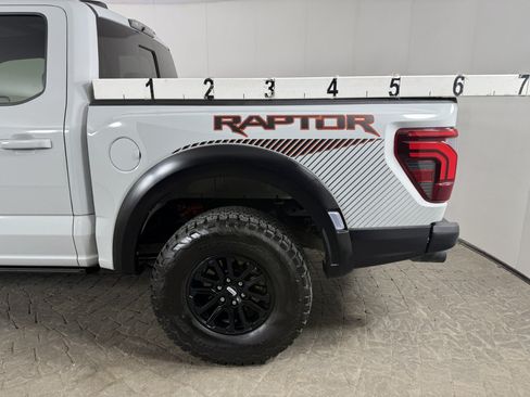 Used 2024 Ford F150 Raptor AWD/4WD image 5