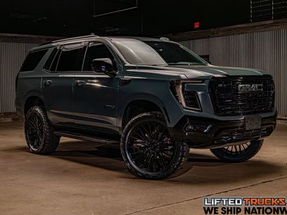 Used 2025 GMC Yukon AT4 w/ LPO, AT4 Appearance Package