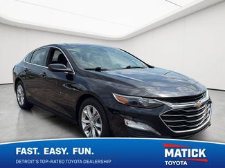 Used 2019 Chevrolet Malibu LT FWD video 1