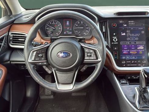 Used 2022 Subaru Outback Touring image 15