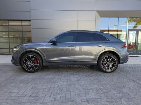 Used 2023 Audi Q8 Premium Plus image 7