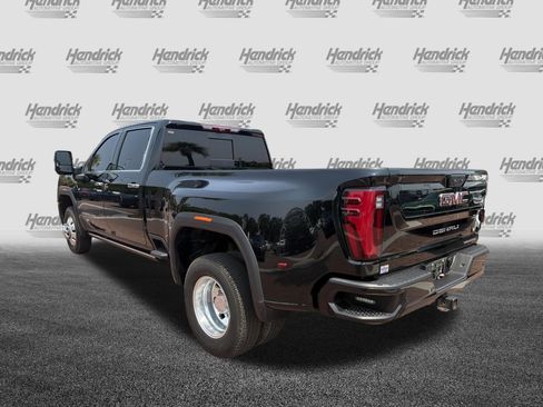 Used 2024 GMC Sierra 3500 Denali w/ Denali Reserve Package AWD/4WD image 8