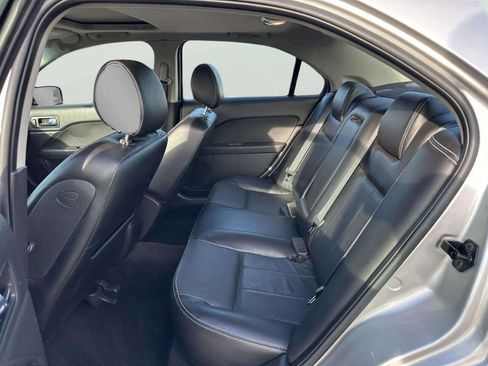 Used 2007 Mercury Milan Premier image 16