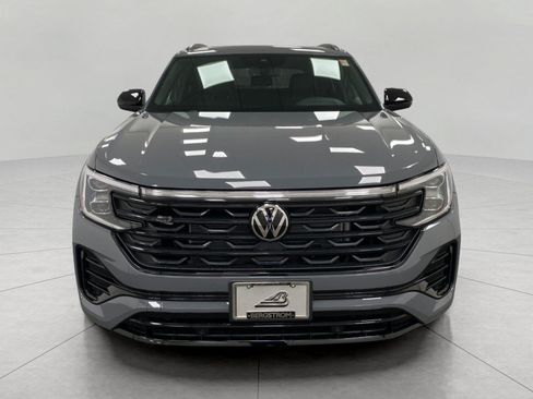 New 2026 Volkswagen Atlas Cross Sport SEL R-Line AWD/4WD image 11