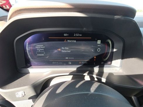 Used 2023 Nissan Rogue Platinum w/ Platinum Premium Package image 18