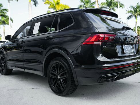 Used 2022 Volkswagen Tiguan SE R-Line image 23