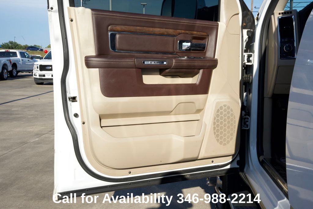 Used 2017 RAM 3500 Laramie Longhorn w/ Convenience Group AWD/4WD image 16