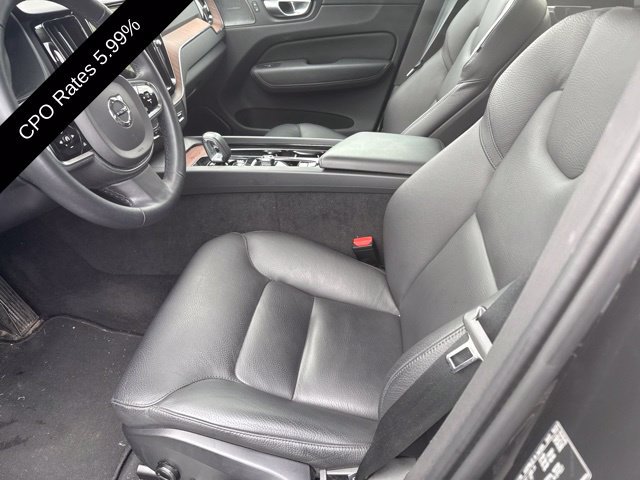 Certified 2024 Volvo XC60 B5 Plus w/ Climate Package AWD/4WD image 18