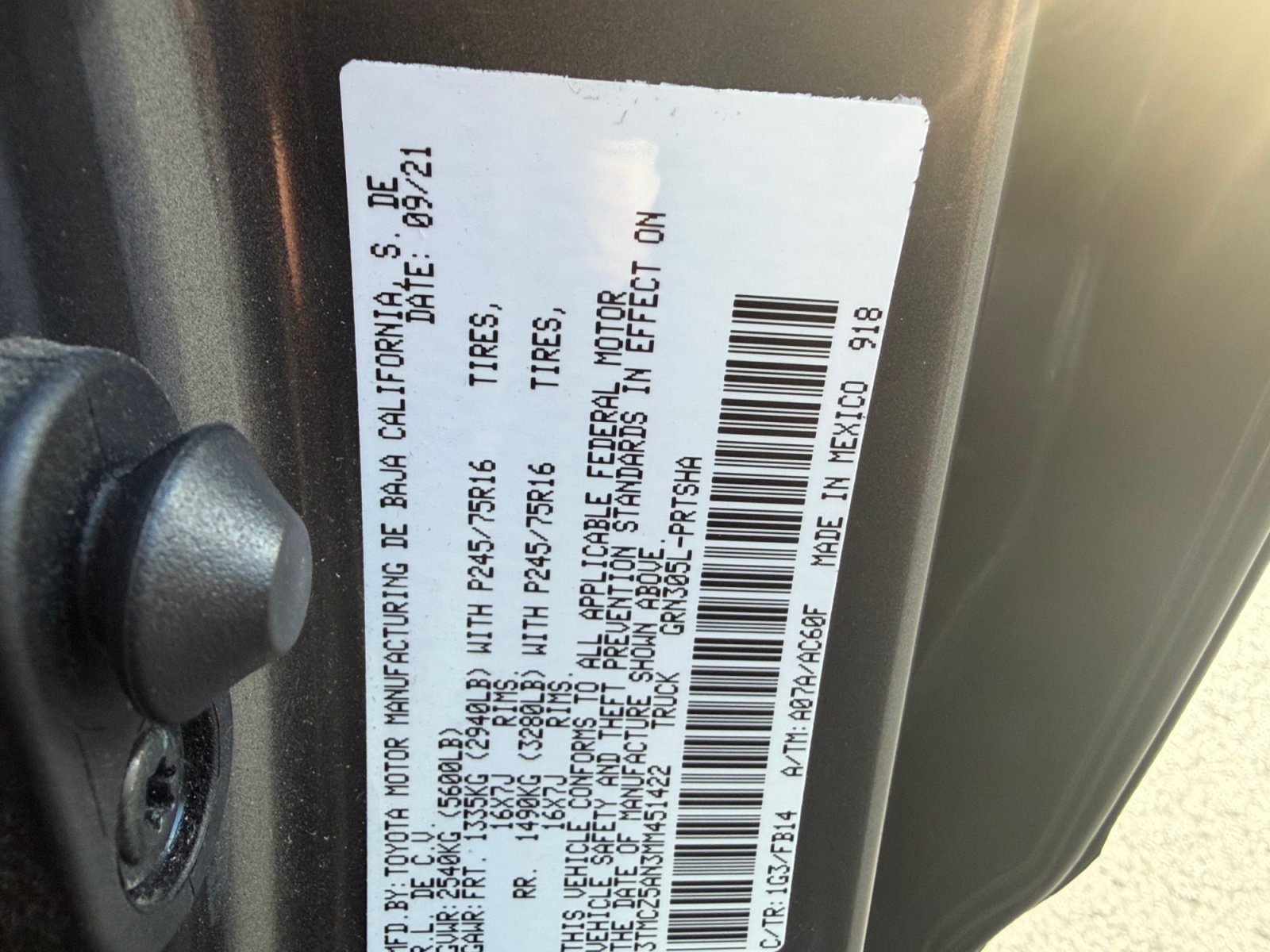 Certified 2021 Toyota Tacoma SR AWD/4WD image 31
