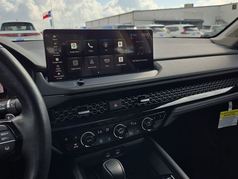 Used 2025 Honda Accord Touring image 22