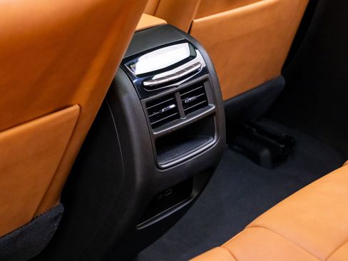 New 2026 Cadillac XT5 Premium Luxury w/ Driver Assist Package AWD/4WD image 21