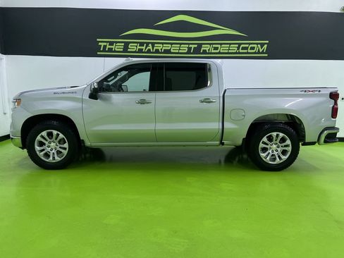 Used 2022 Chevrolet Silverado 1500 LTZ w/ LTZ Convenience Package II AWD/4WD image 6