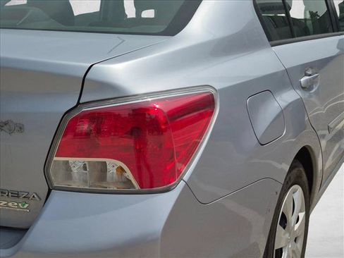 Used 2014 Subaru Impreza 2.0i AWD/4WD image 23