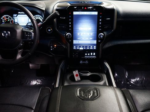 Used 2024 RAM 3500 Laramie image 17