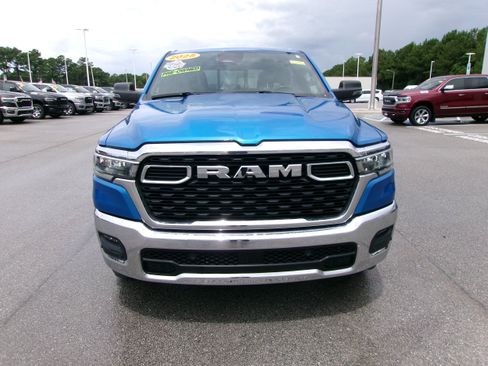 Used 2025 RAM 1500 Big Horn AWD/4WD image 6