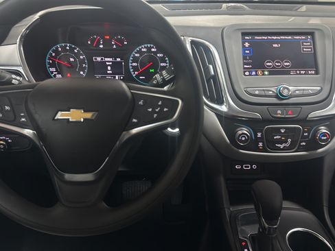 Certified 2024 Chevrolet Equinox LS w/ Driver Confidence II Package FWD image 13