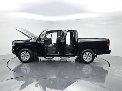 Used 2023 Nissan Frontier SV w/ SV Convenience Package AWD/4WD image 27