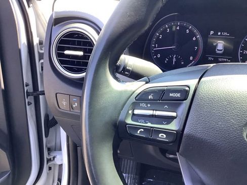 Used 2019 Hyundai Kona SEL FWD image 13