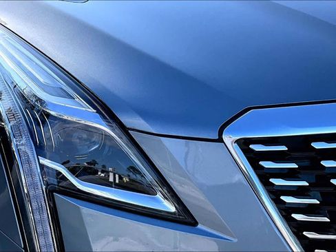 Used 2023 Cadillac XT5 Premium Luxury w/ Technology Package image 28