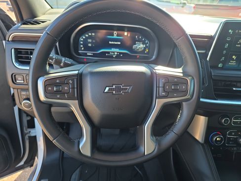 Used 2023 Chevrolet Tahoe Z71 image 17