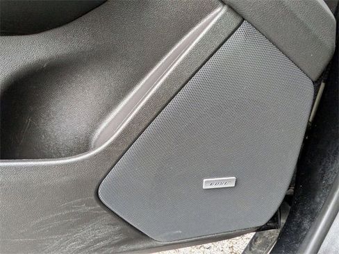 Used 2023 Cadillac XT5 Premium Luxury image 17