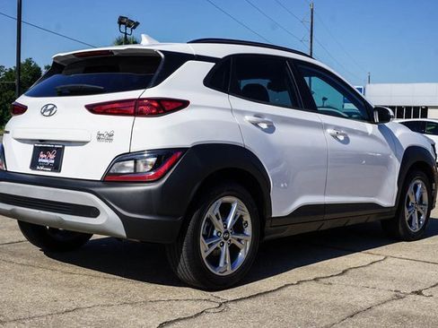 Used 2023 Hyundai Kona SEL w/ Cargo Package image 4