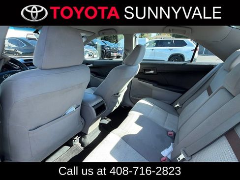 Used 2012 Toyota Camry LE FWD image 6