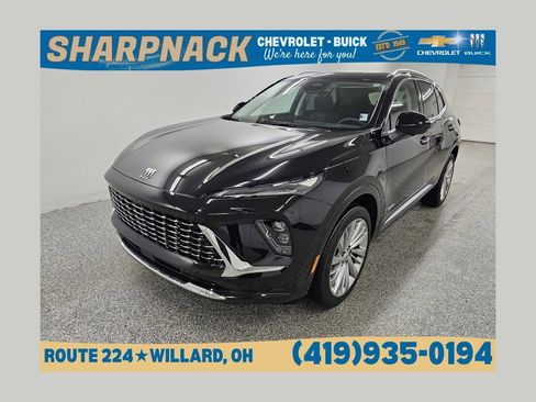 Used 2025 Buick Envision Avenir AWD/4WD image 1