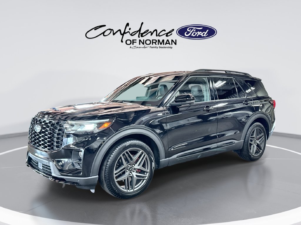 Certified 2026 Ford Explorer ST-Line w/ ST-Line Street Pack RWD image 1