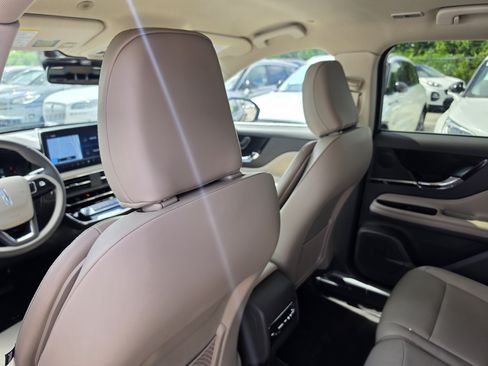 Used 2024 Lincoln Corsair FWD image 14