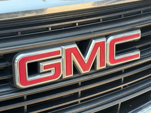 Used 2018 GMC Terrain SLE FWD image 9